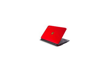 フェラーリ公認ノートPCの新モデルを日本エイサーが発売! 画像
