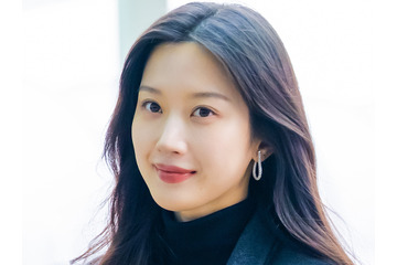 『女神降臨』女優ムン・ガヨン、自身のエッセイ集が第10刷の大ヒット！収益金5000万ウォンを寄付 画像