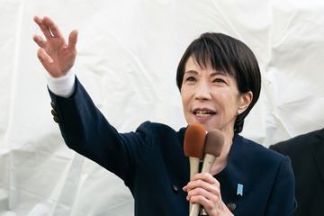 高市早苗のメッセージ動画再生回数に様々な声 画像