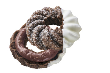 ミスド、「ショコラフレンチ」が12年ぶりに復活！新作「ザクザクチョコクリームショコラ」も登場 画像