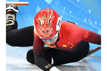「クソイギリス人め！」VS「中国人にメダルを盗まれた」ネット大荒れのショートトラック男子　韓国は銀【ミラノ五輪】 画像