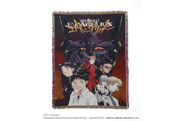 アスカの「あんたバカァ？」 を大胆デザイン！「エヴァ」30周年記念ファッションアイテムが2月20日より受注販売 画像