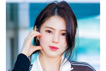 女優ハン・ソヒ、ニーハイソックスから真っ白肌チラリ…スポーティーな装いでイタリアへ出国 画像