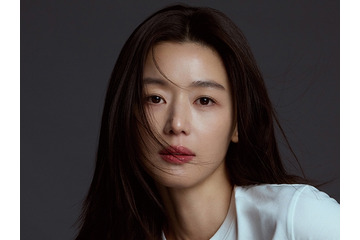 「Hは無音だよ」CMをはじめ広告効果抜群のチョン・ジヒョン、新たにファッションブランドの顔に 画像