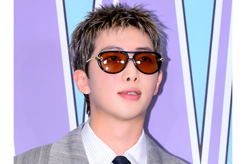 「せめて歌は頑張る」BTS・RM、自ら怪我の状態を公開…復帰公演を前に悔しさあらわに 画像