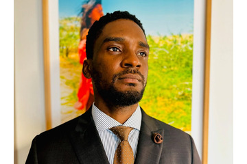 韓国人高校生の“黒人コス”を人種差別だと非難し炎上→活動休止…ガーナ人タレントが語った後悔 画像