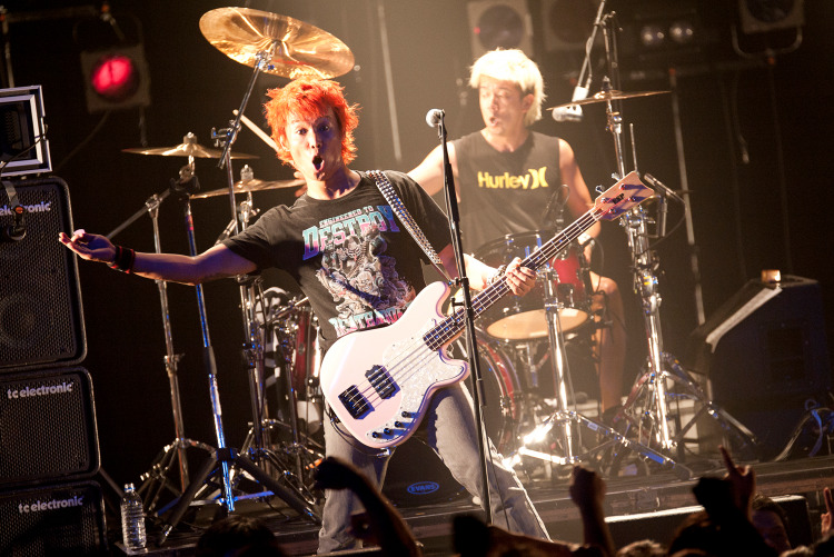 Luna Sea J 難波章浩の異色対バン それぞれの初対面の印象は Rbb Today