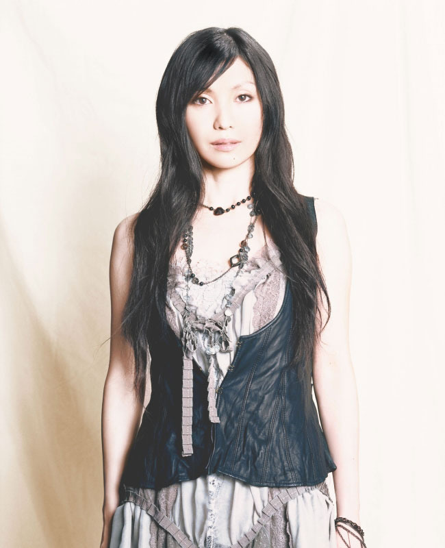 約3年ぶりの新曲リリース 鬼束ちひろ完全復活 Rbb Today