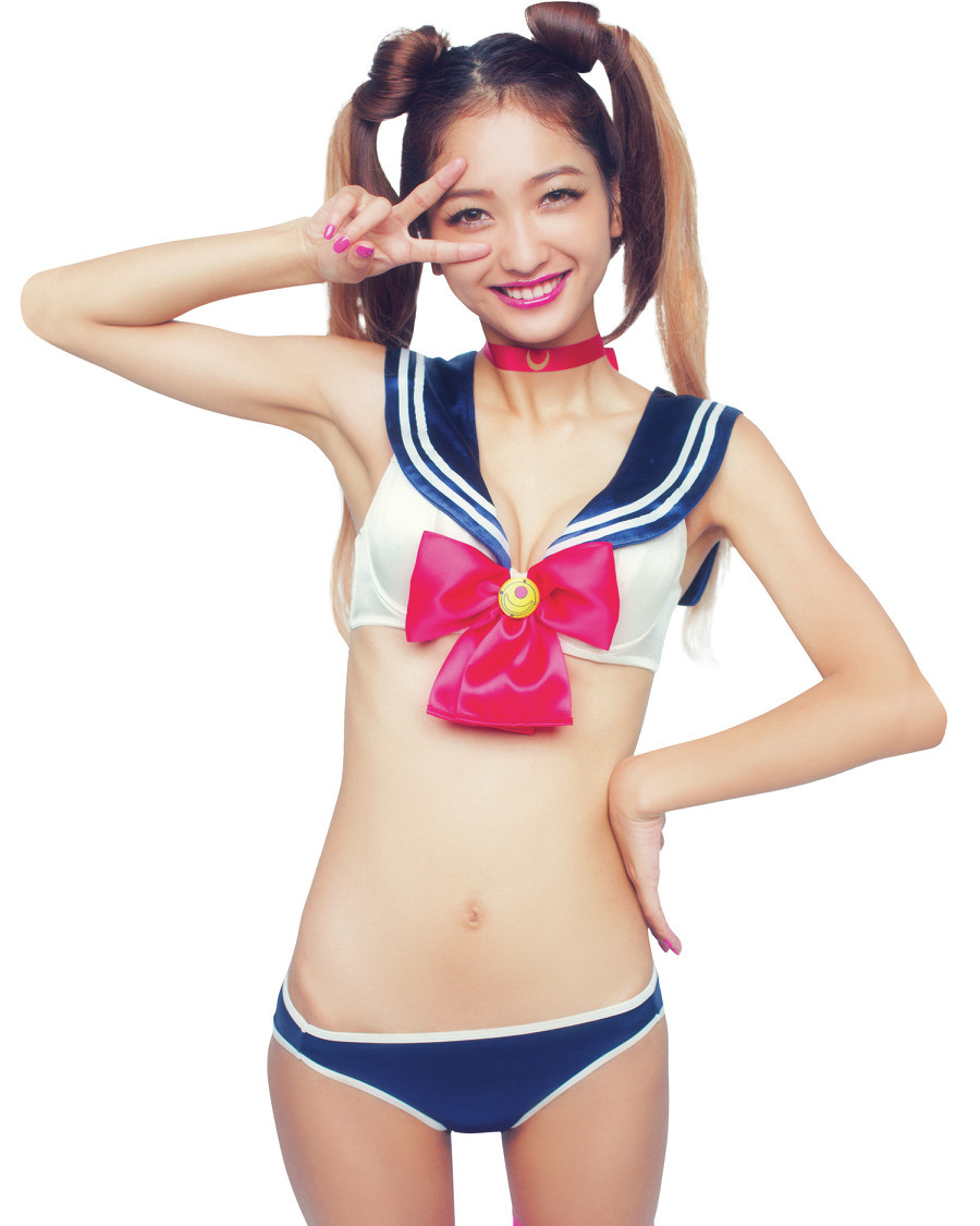 話題の“セーラームーン下着”で人気モデルが美少女戦士に変身！ | RBB TODAY