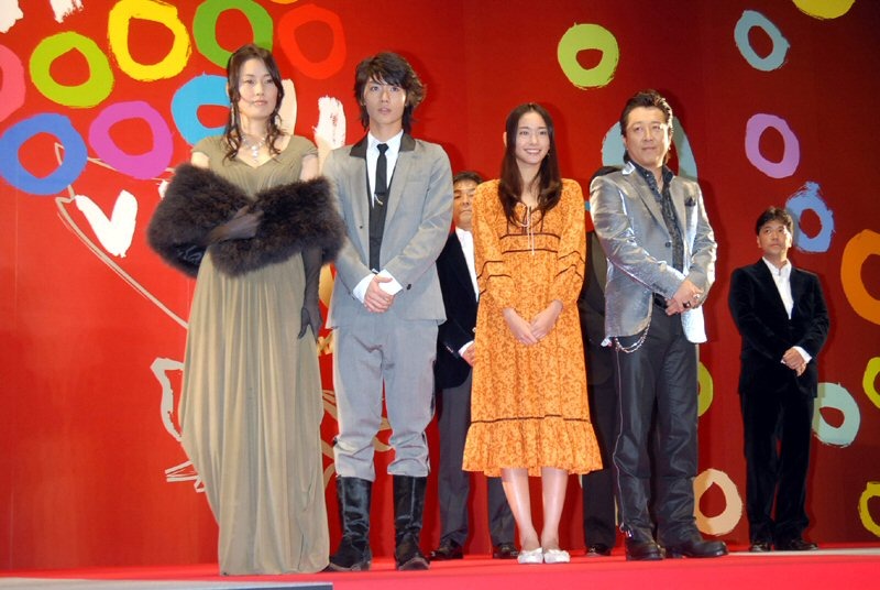 第回東京国際映画祭 新垣結衣がキュートなドレスで魅了 恋空 Rbb Today