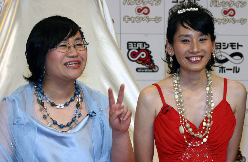 ハリセンボン 事務 所