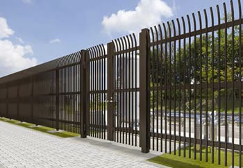 忍び返しタイプの追加で防犯性能が向上 公共施設向け大型門扉 フェンス Rbb Today