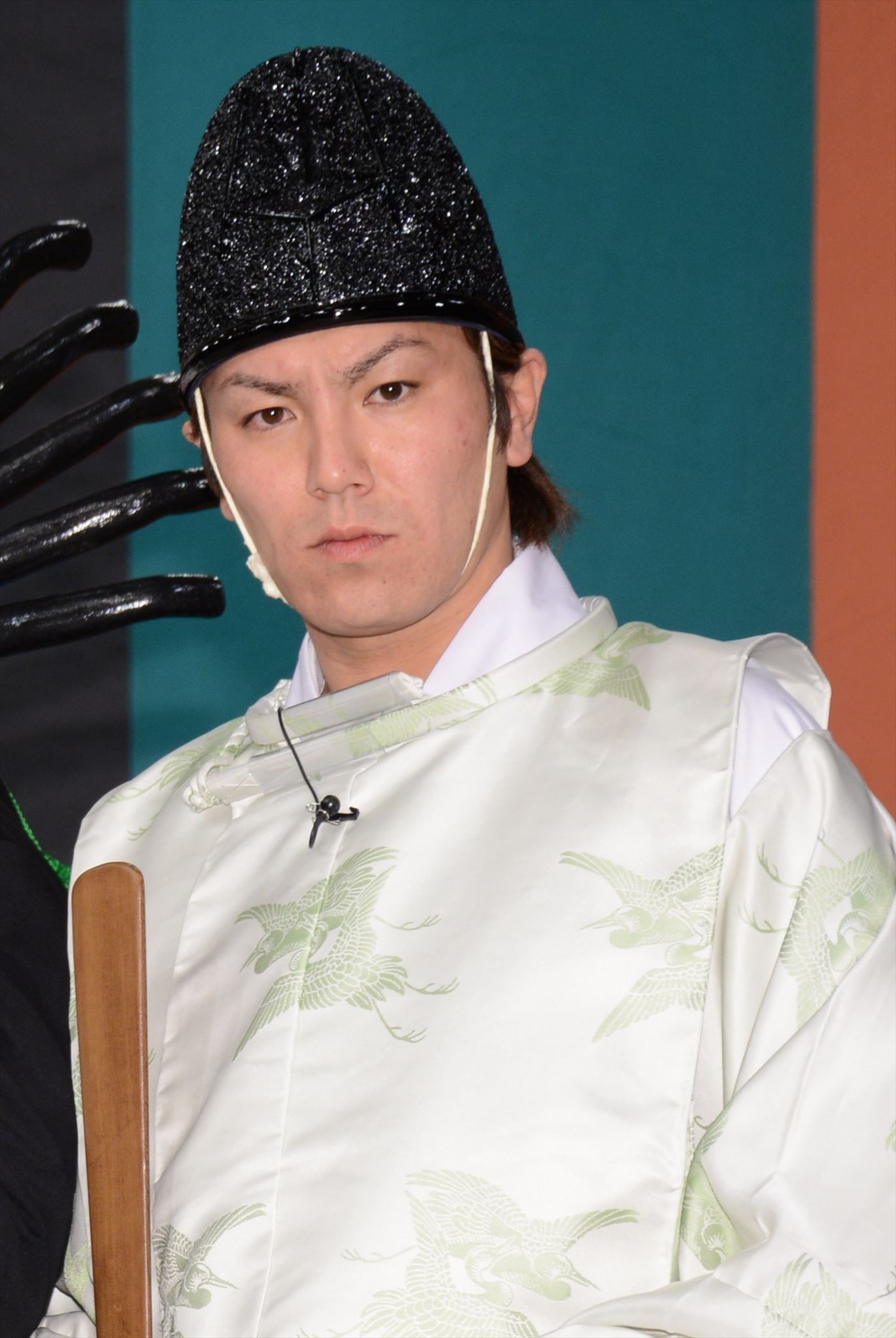 狩野英孝 恋愛スキャンダルでゲッソリ 記者の質問口撃には無言 Rbb Today