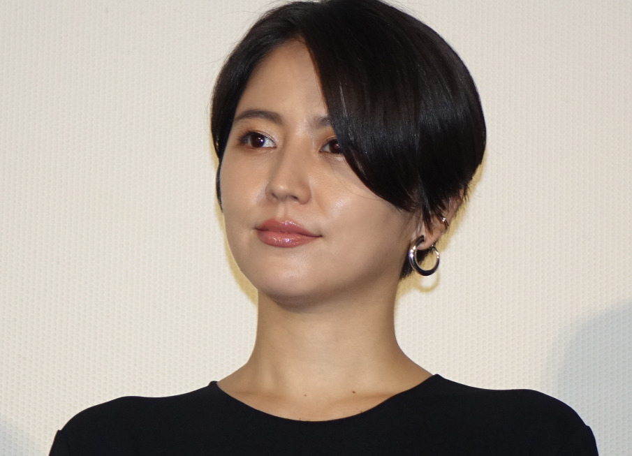 鶴瓶 長澤まさみ前に 豆乳 のまさかの言い間違いに耳まで真っ赤 Rbb Today 鶴瓶 長澤まさみ前に 豆乳 のまさかの言い間違いに耳まで真っ赤 Rbb Today