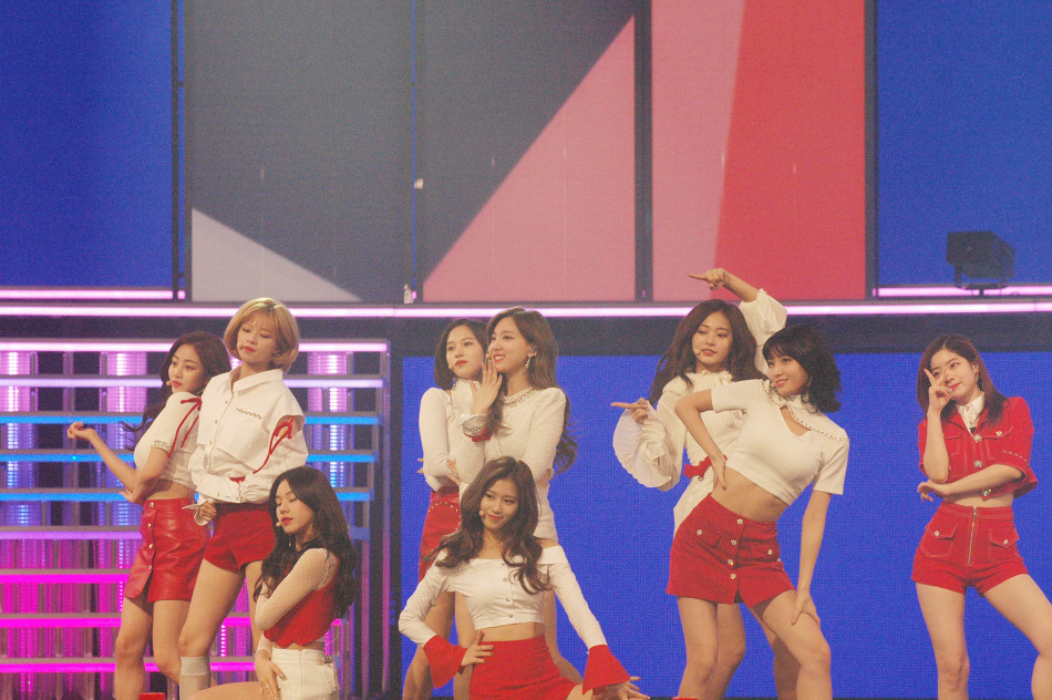 二階堂ふみ Cmでモンハンコスプレを披露 Rbb Today