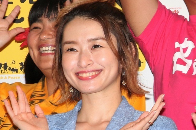 元speed島袋寛子 宇多田ヒカルの出現に焦り グループ解散理由も告白 Rbb Today