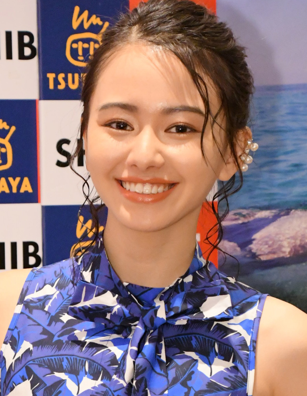 山本舞香が突然金髪に インスタ投稿にファン驚き Rbb Today