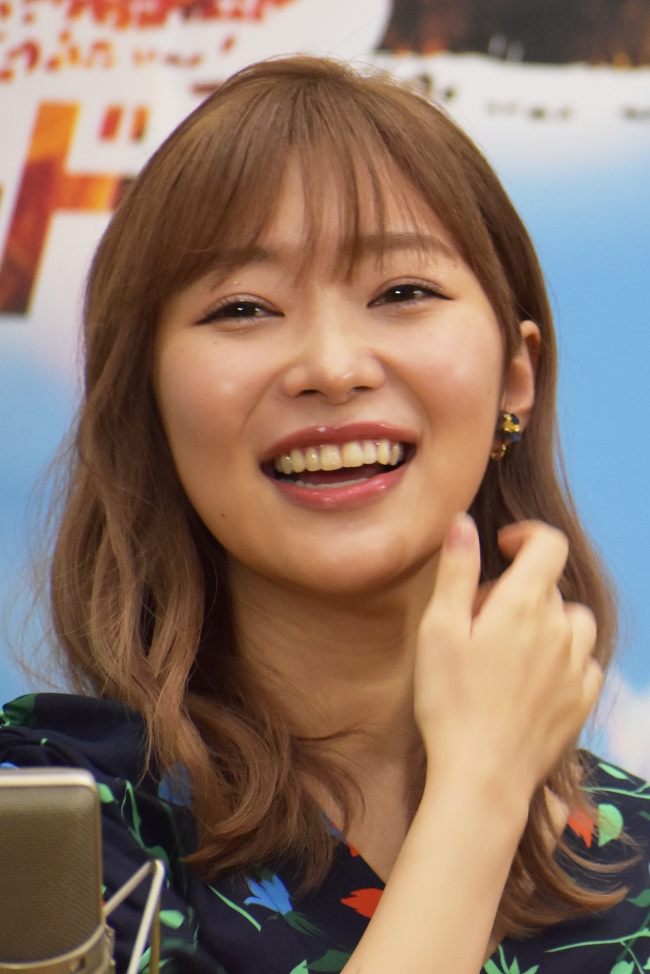 指原莉乃ら 最後の一期生 峯岸みなみに労いメッセージ みぃちゃんお疲れ様 Rbb Today