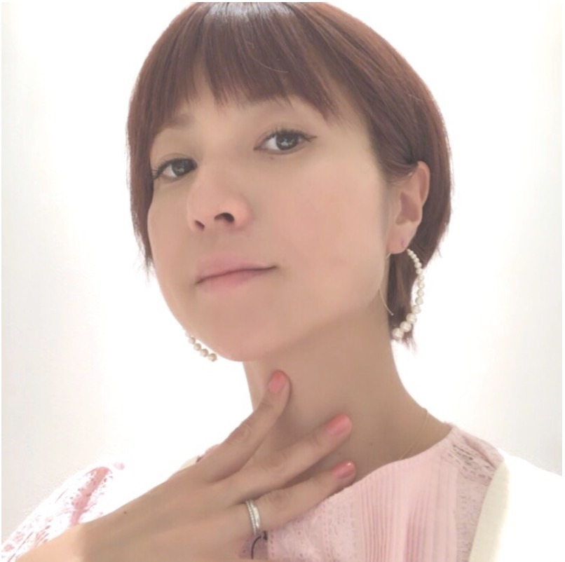 第4子妊娠中のhitomi 出産前にショートヘアにイメチェン Rbb Today