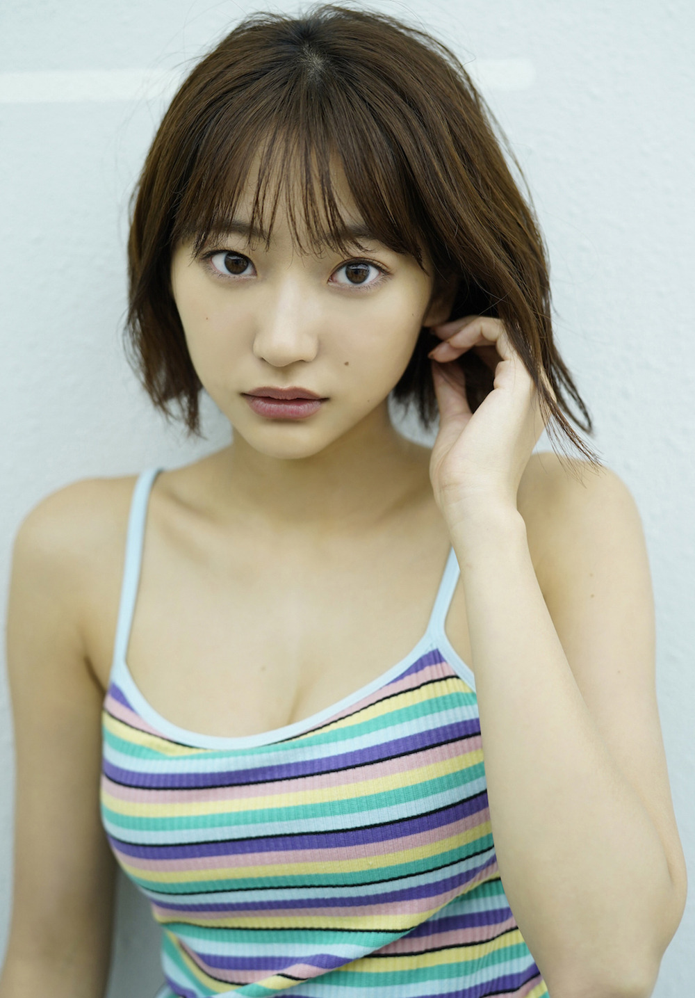 武田玲奈のフォトブック第3弾が発売 キャミ姿での肌見せショットも Rbb Today