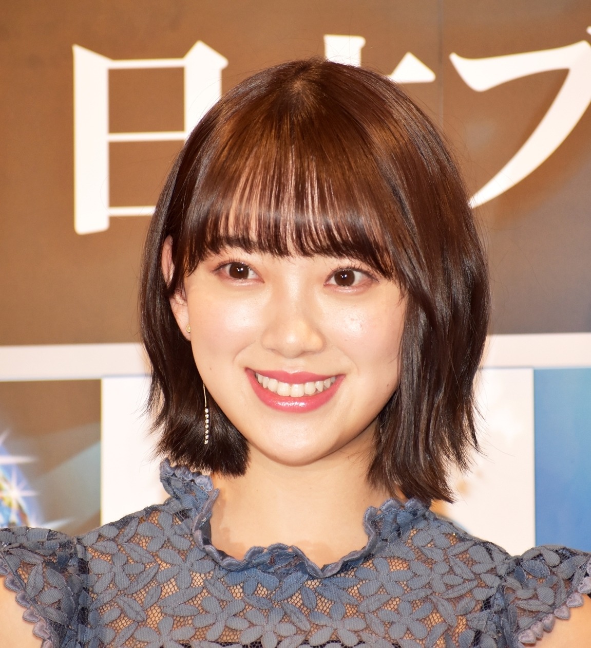 乃木坂46 堀未央奈が美脚チラリ 映画 ティファニーで朝食を 再現に 絵になる の声 Rbb Today 乃木坂46 堀未央奈が美脚チラリ 映画 ティファニーで朝食を 再現に 絵になる の声 Rbb Today