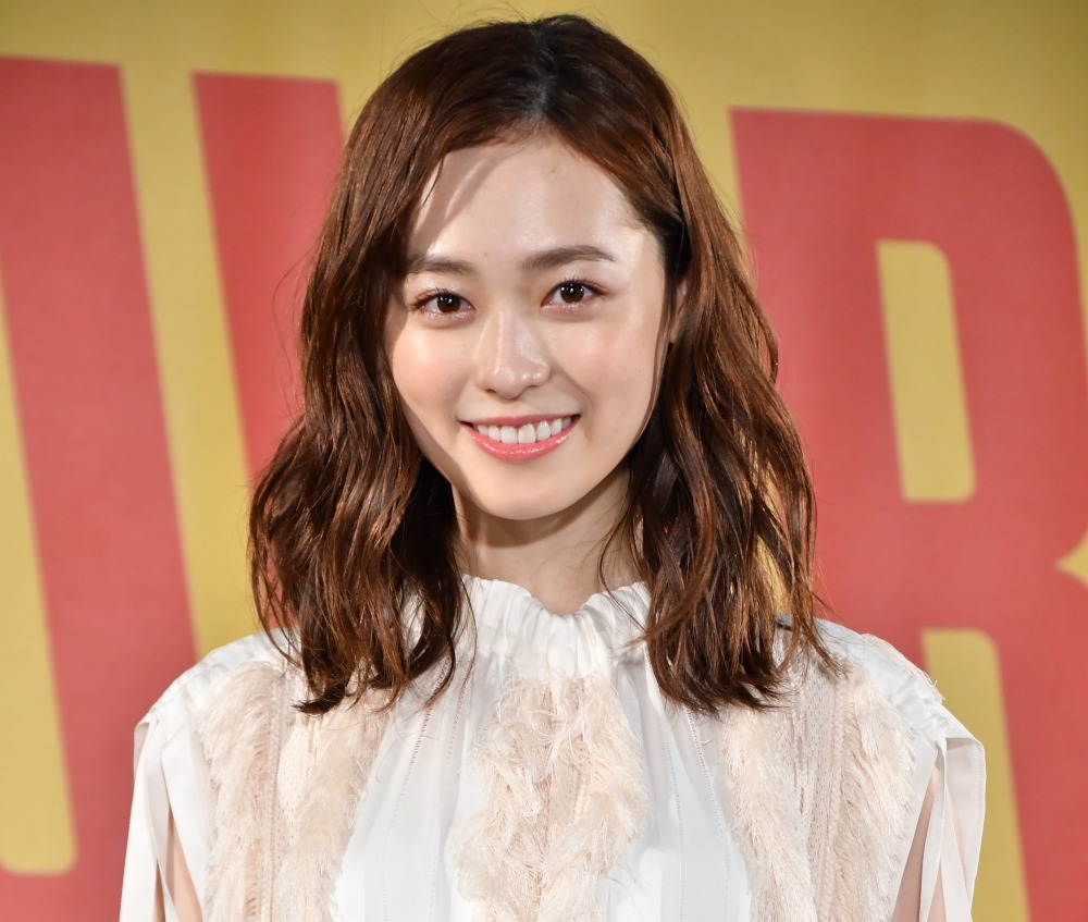 福原遥 Youtubeチャンネル開設 今夜早速ライブ配信を実施 Rbb Today