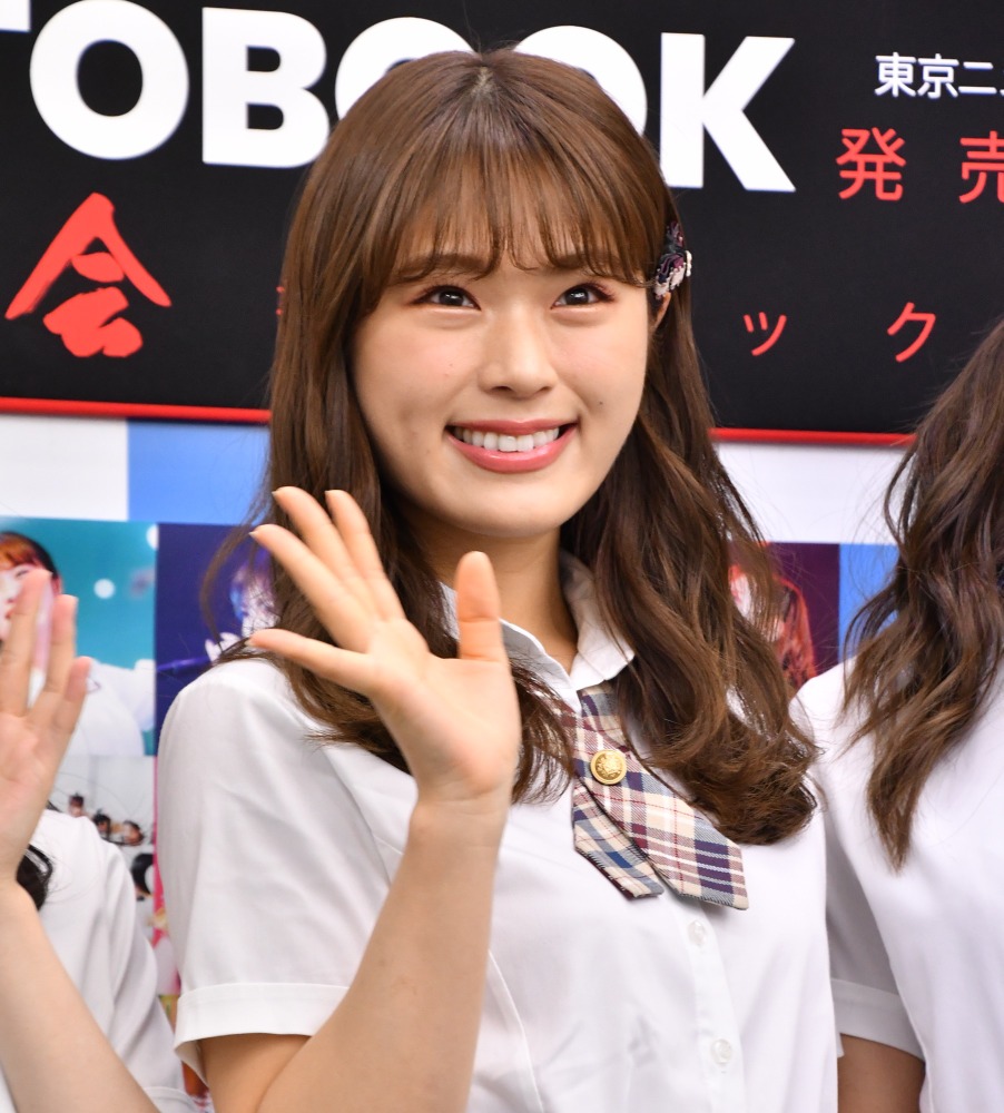 渋谷凪咲 ジャケ写撮影で思わぬ事態に 一人だけ合成写真 Rbb Today 渋谷凪咲 ジャケ写撮影で思わぬ事態に 一人だけ合成写真 Rbb Today