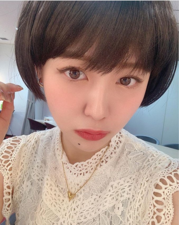 井口綾子 イメージガラリの 椎名林檎 風ヘア公開 Rbb Today 井口綾子 イメージガラリの 椎名林檎 風ヘア公開 Rbb Today