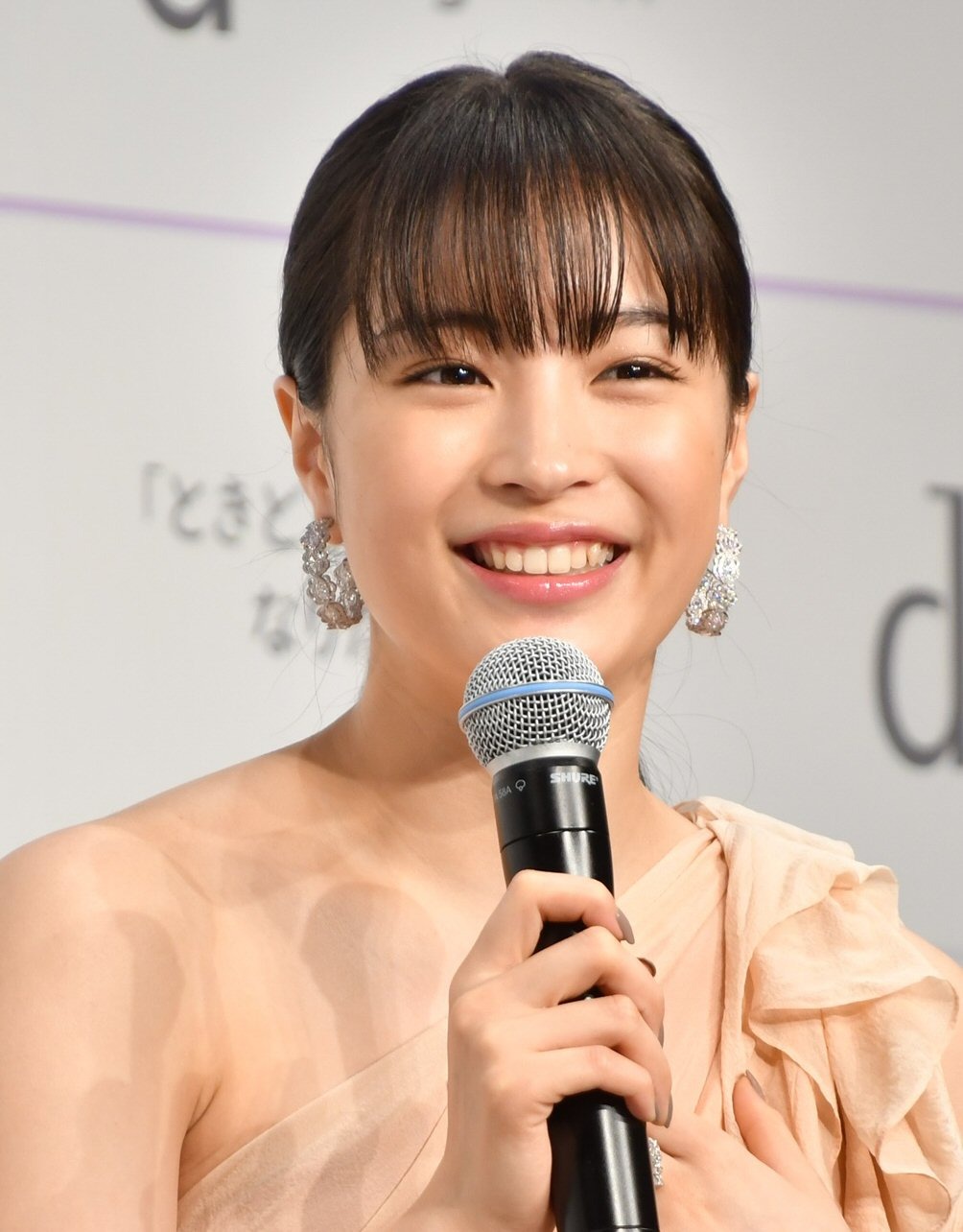 広瀬すず 強い結婚願望を告白 あります あります 理想の相手は 自分よりキレイ好き Rbb Today