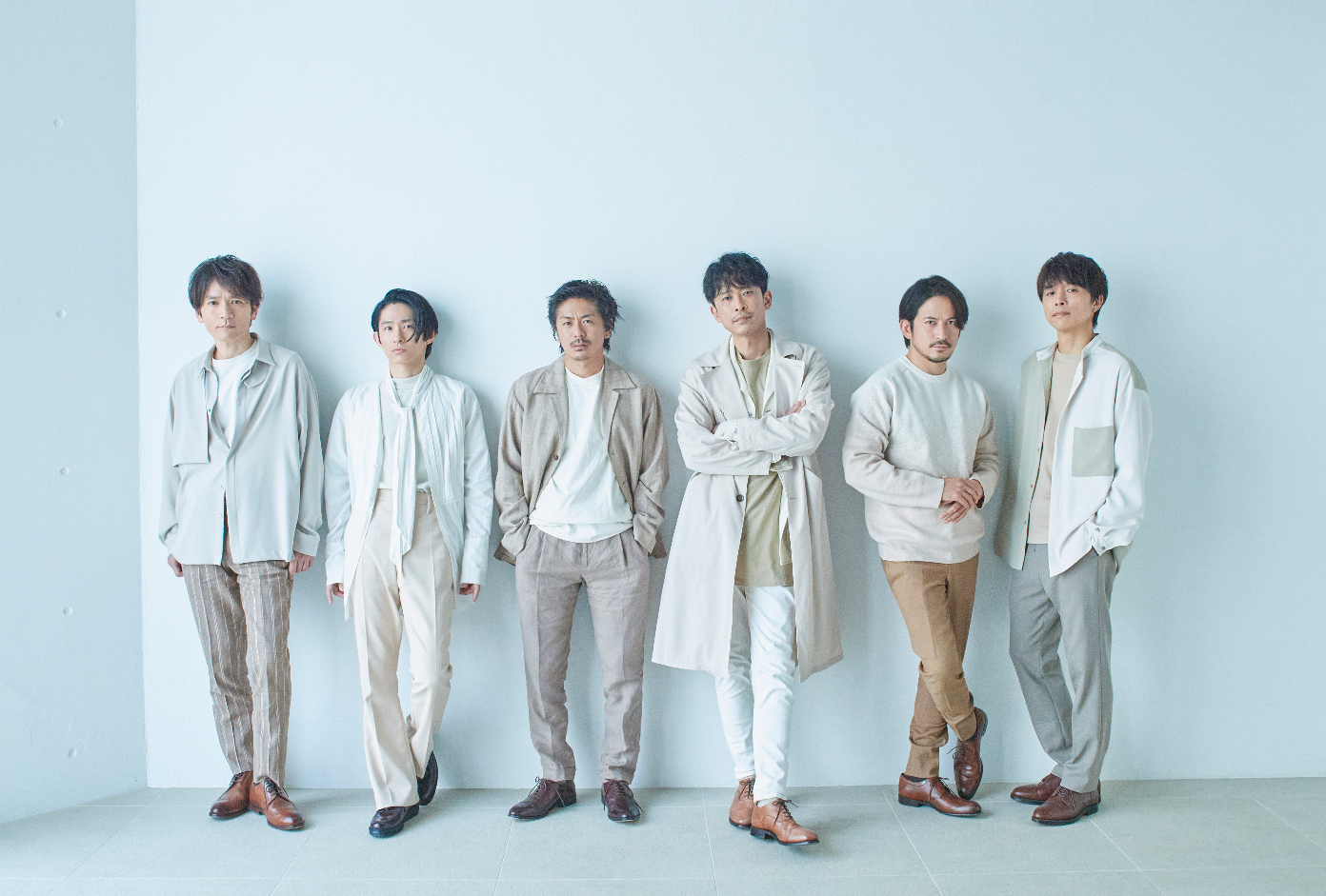 V6 53枚目のシングル 僕らは まだ Magic Carpet Ride 6月2日発売決定 Rbb Today
