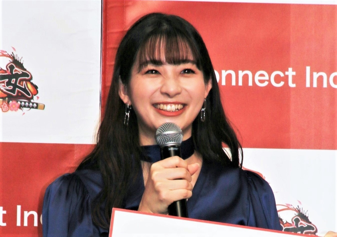 足立梨花 育乳マッサージ通いを告白 お胸が小さいので いろいろ盛っています Rbb Today