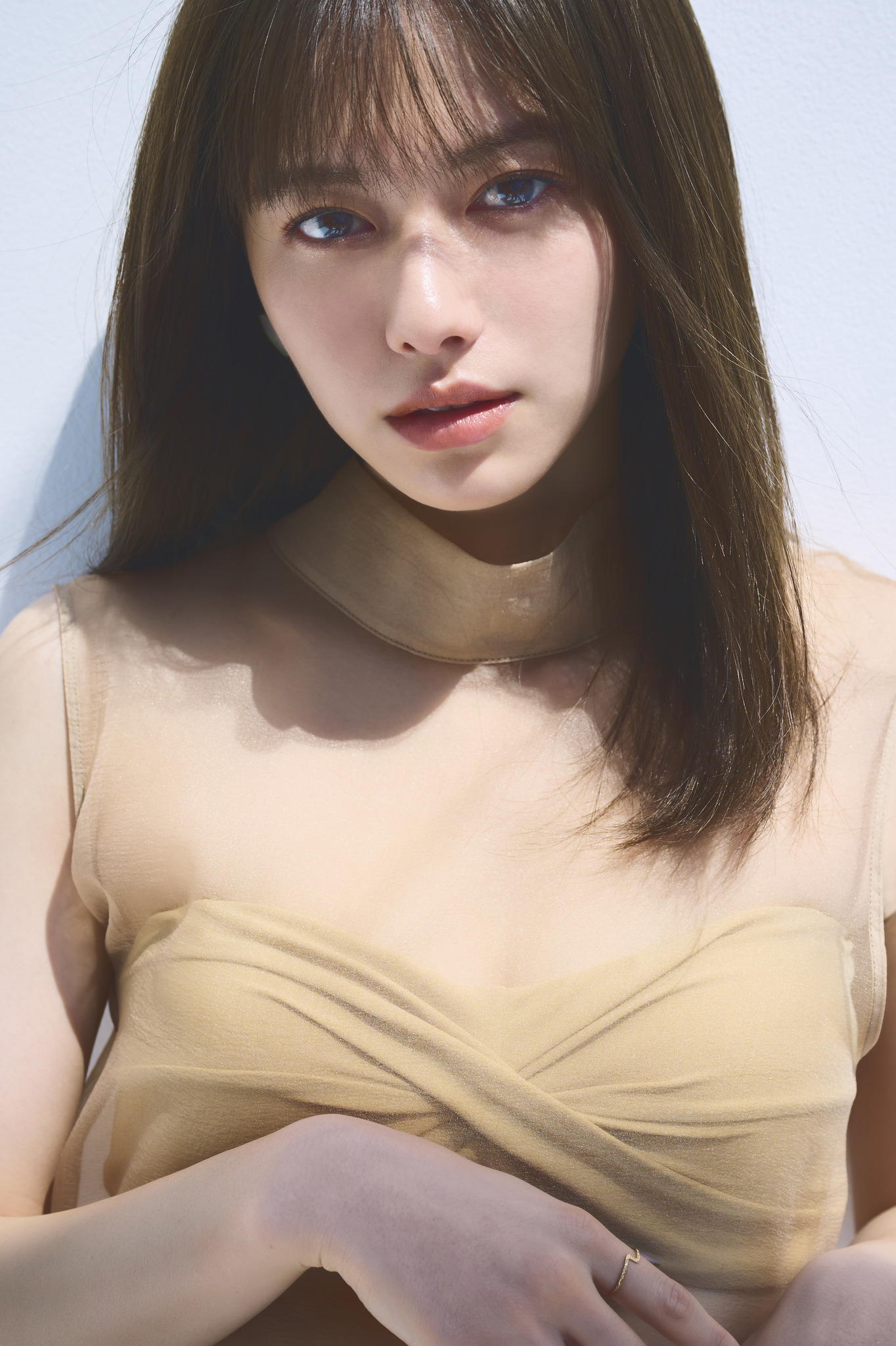 山本舞香のデビュー10周年記念カレンダー 24歳誕生日に発売決定 Rbb Today