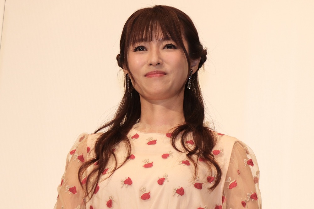 深田恭子と瀬戸康史の美しすぎる結婚式ショットが公開に Rbb Today