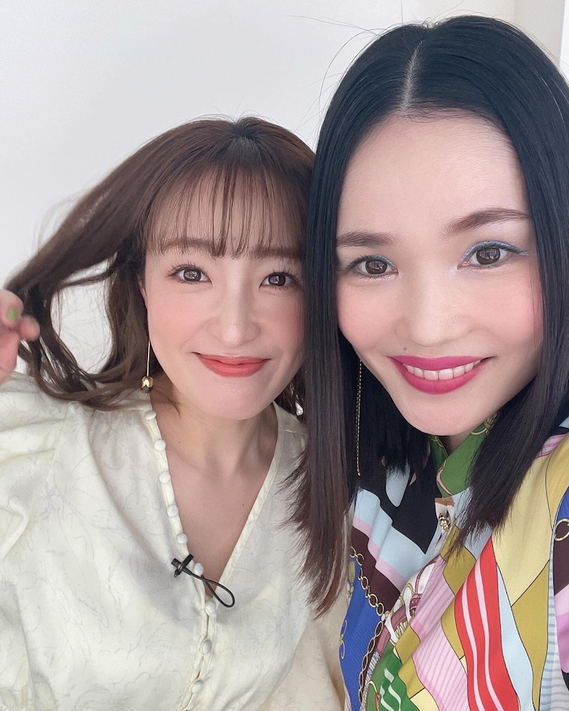 平野ノラ 大沢あかねの小顔ぶりに驚愕 もちろん加工してますが あかねさんはデルモ級 Rbb Today