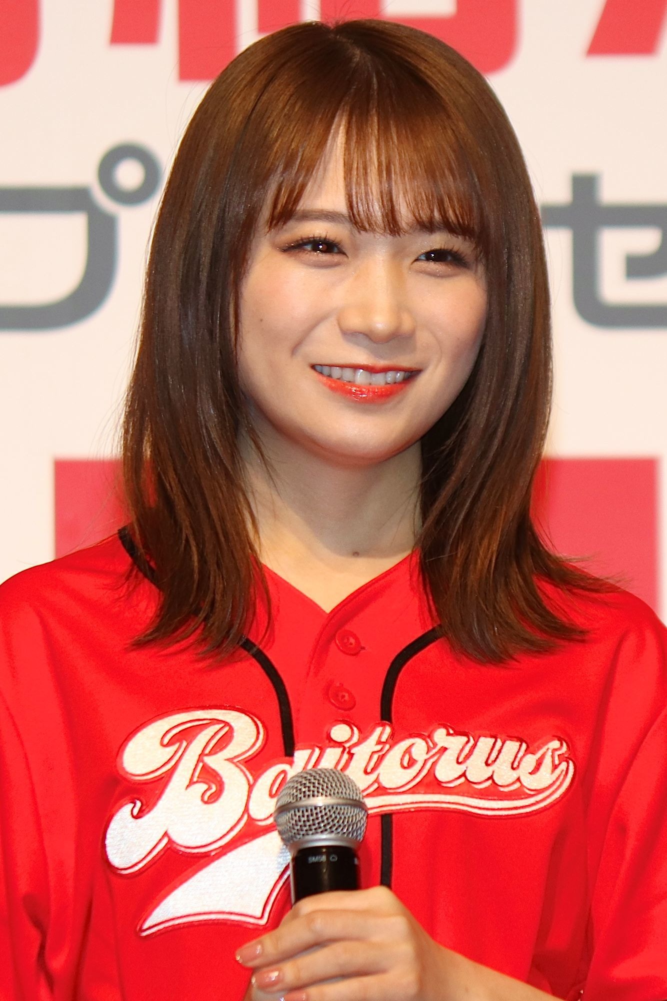 天才的にかわいい 真夏可愛すぎる 秋元真夏のパジャマカットにファン注目 Rbb Today