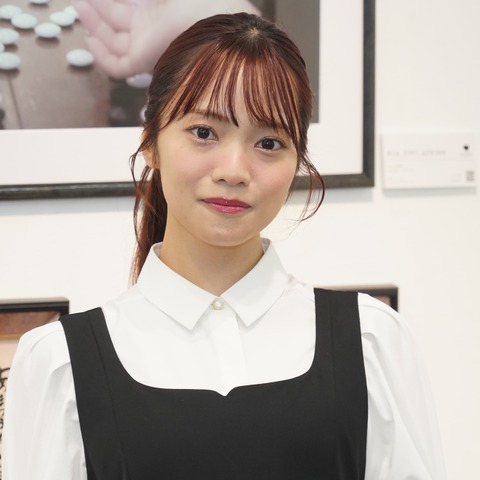 宮田愛萌が写真展を開催、次回挑戦したいのは「若奥さん編」 画像