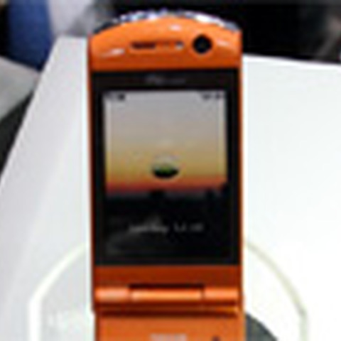 【CEATEC 2006 Vol.19】au新機種カタログ(画面はハメコミ合成ではありません!) 画像