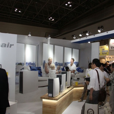 【Interpets 2014 Vol.19】ペットのニオイ、毛対策に注目!高性能をうたうスウェーデン製空気清浄機が展示中 画像