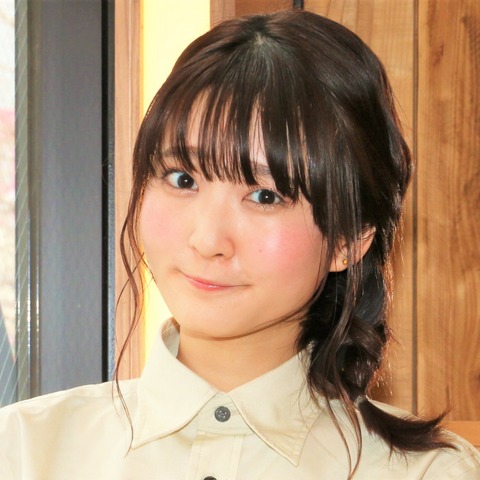 声優の久保ユリカ、“猫カフェ店員”の衣装で登場!初主演映画『猫カフェ』製作発表会見 画像
