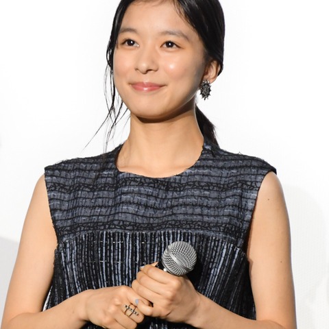 芳根京子、トマトへの異常な愛にスタジオ驚き 画像