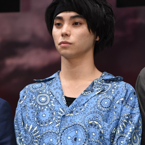 村上虹郎、父・村上淳を恨んでいた過去「育ててくれていない」 画像