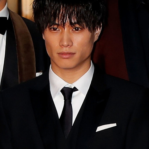 鈴木伸之、田中みな実にズバリ「闇がありそう」 画像