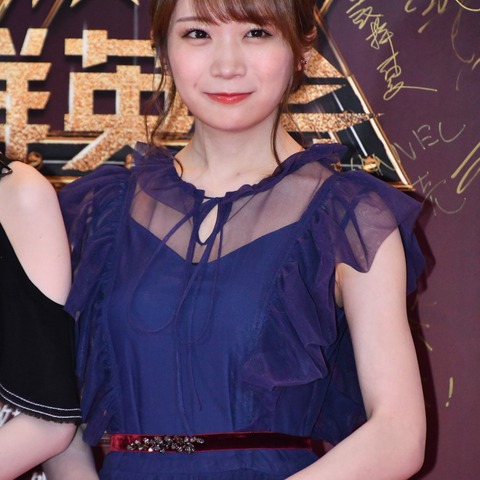秋元真夏は「同じ話ばっかり」!? 齋藤飛鳥の思わぬ苦情に秋元本人びっくり 画像