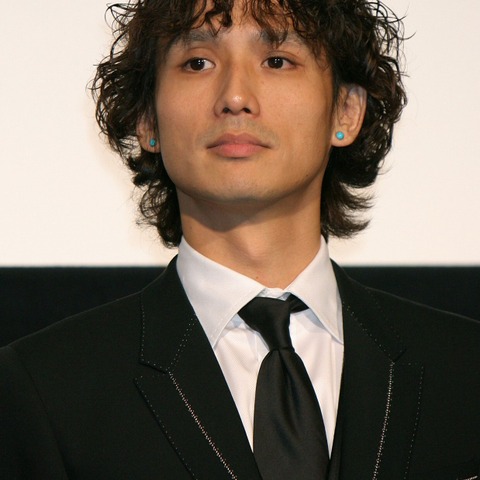 安藤政信、突然事務所を辞めて路頭に迷う…中国で監禁…衝撃過去を告白 画像