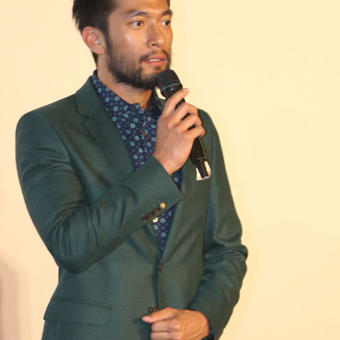 阿部進之介、好きな女性は「警察に追われて逃げてくるような女」 画像