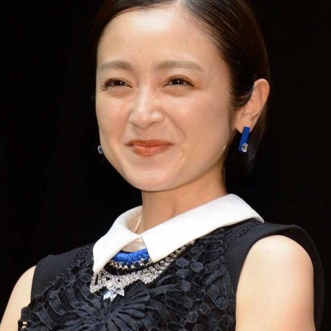 安達祐実、子役でブレイクも14歳で挫折「ずっと泣いてた」 画像