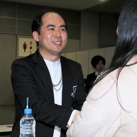 吉本坂46が初の握手会&ライブを開催! 斎藤司「素敵な一日になりました」 画像
