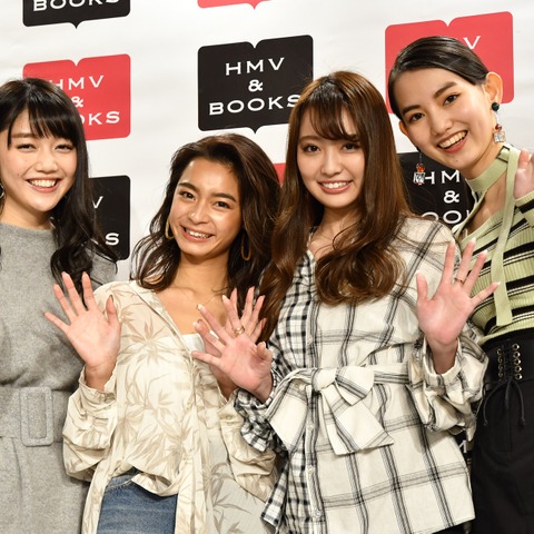 遠山茜子、ブラジリアン系ビキニで美ヒップ強調? 松川菜々花・みうらうみ・黒木麗奈とカレンダー同時発売 画像