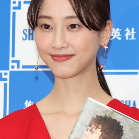 松井玲奈、短編小説集『カモフラージュ』刊行イベント！…小説を書くのは「走るのと同じ」 画像