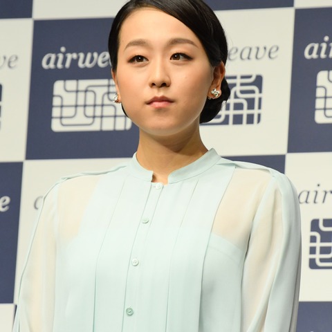 浅田真央、憧れの浜崎あゆみのライブ翌日に鼻血止まらず「会うもんじゃない」 画像